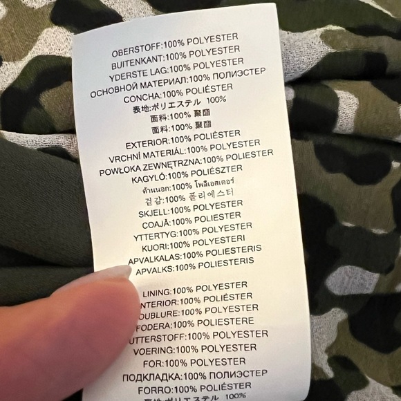 Michael Kors Women's Pleated Camouflage Print Dress (D1) - Picture 11 of 11